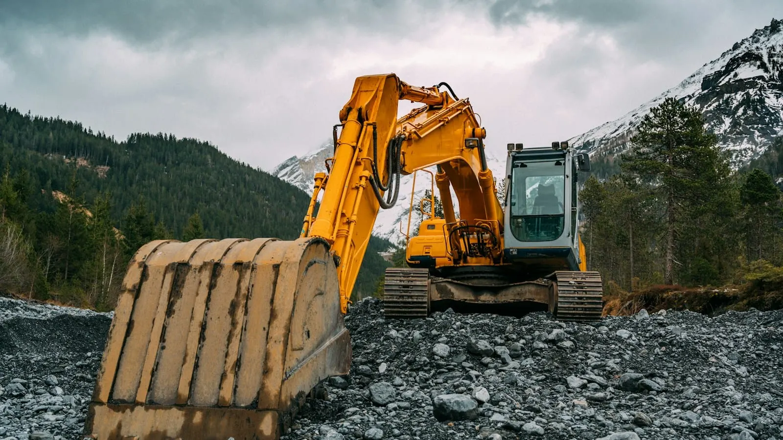 Excavation rentals